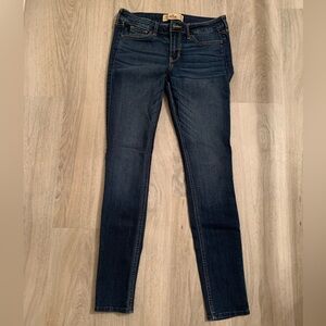 Hollister Super Skinny Jeans